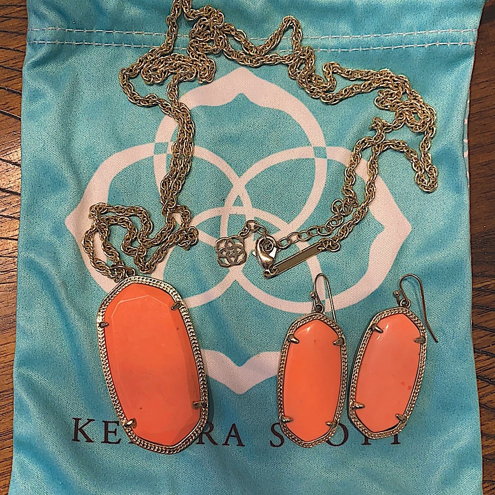 Kendra Scott Coral Elle and Rae Set